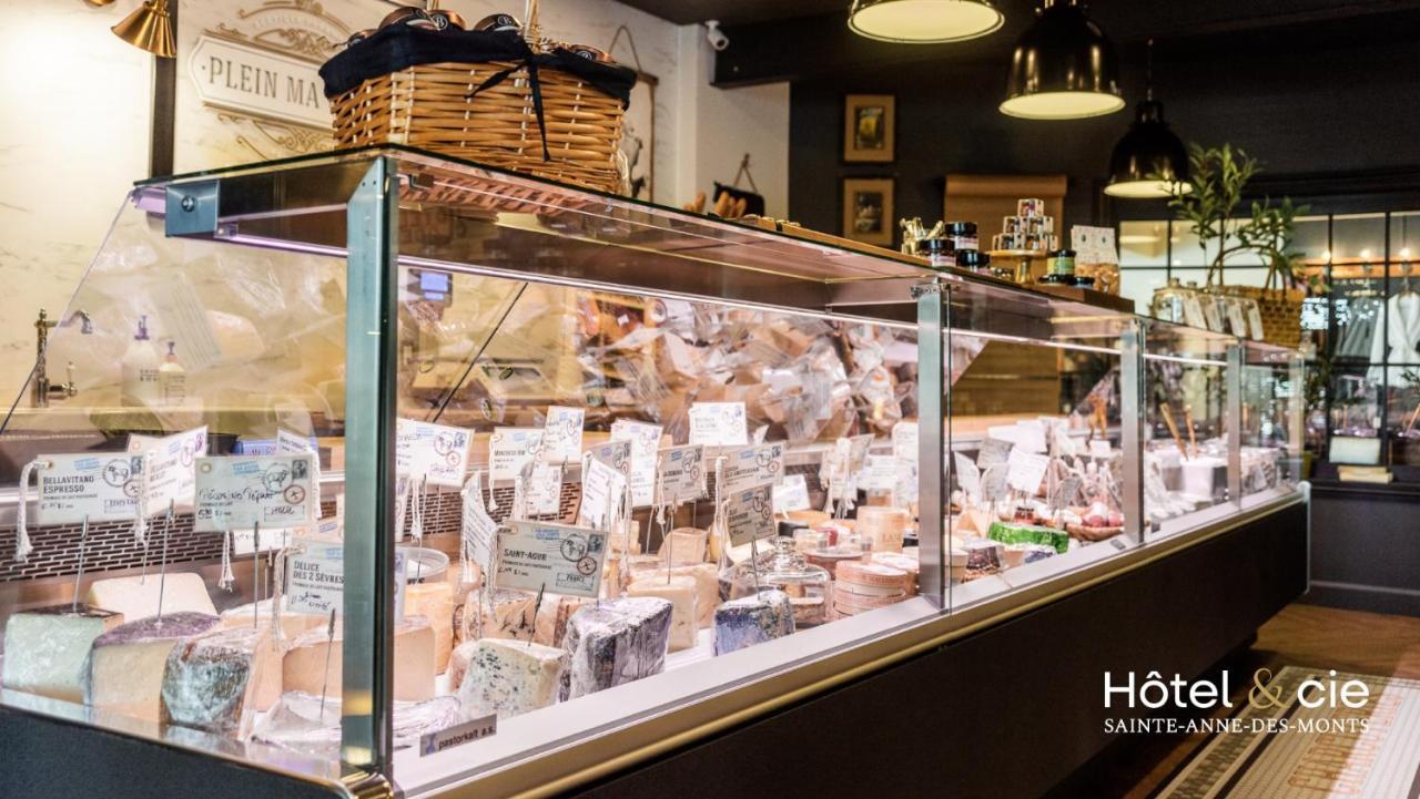 Hotel & Cie Sainte Anne-des-Chênes Екстериор снимка